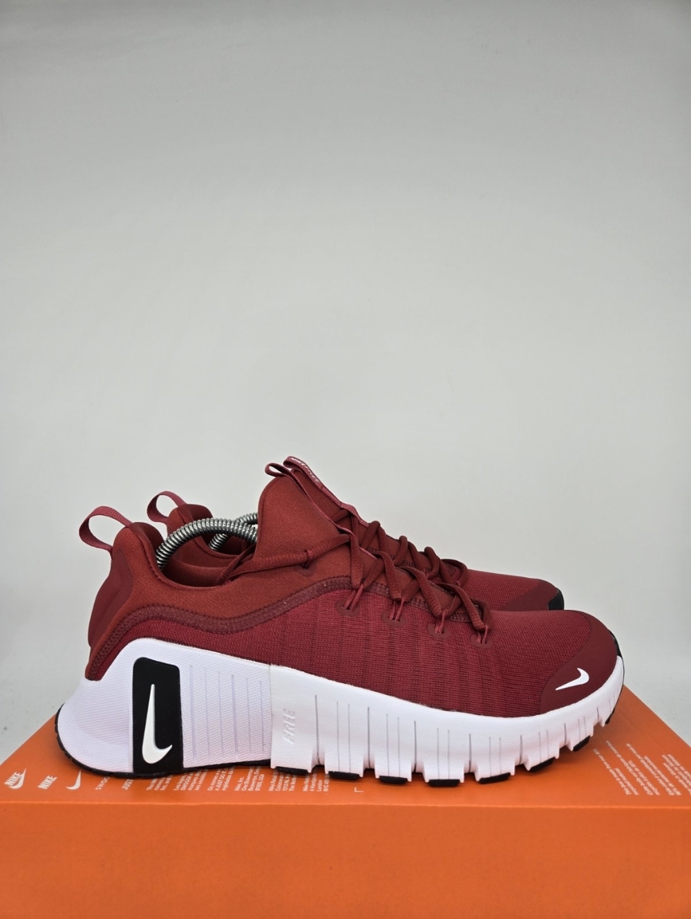 New Nike Free Metcon 6 TB Crimson Men's Workout Shoes Size 10.5 - Picture 3 of 8